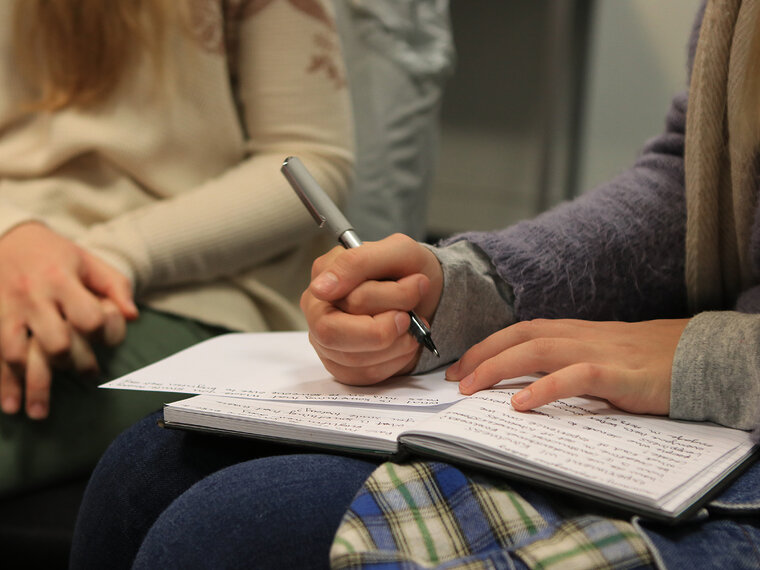 dis_European Clinical Psychology European Clinical Psychology